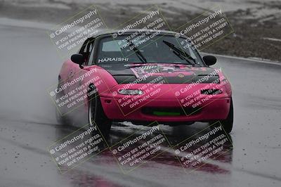 media/Nov-15-2025-CalClub SCCA (Sat) [[7bfa5a7151]]/Qualifying/Group 5/